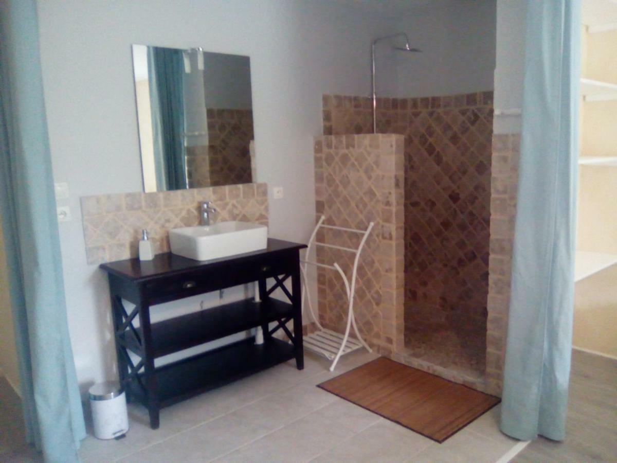 Anneyron Chambre D'Hotes - Le Safran Du Val D'Or מראה חיצוני תמונה
