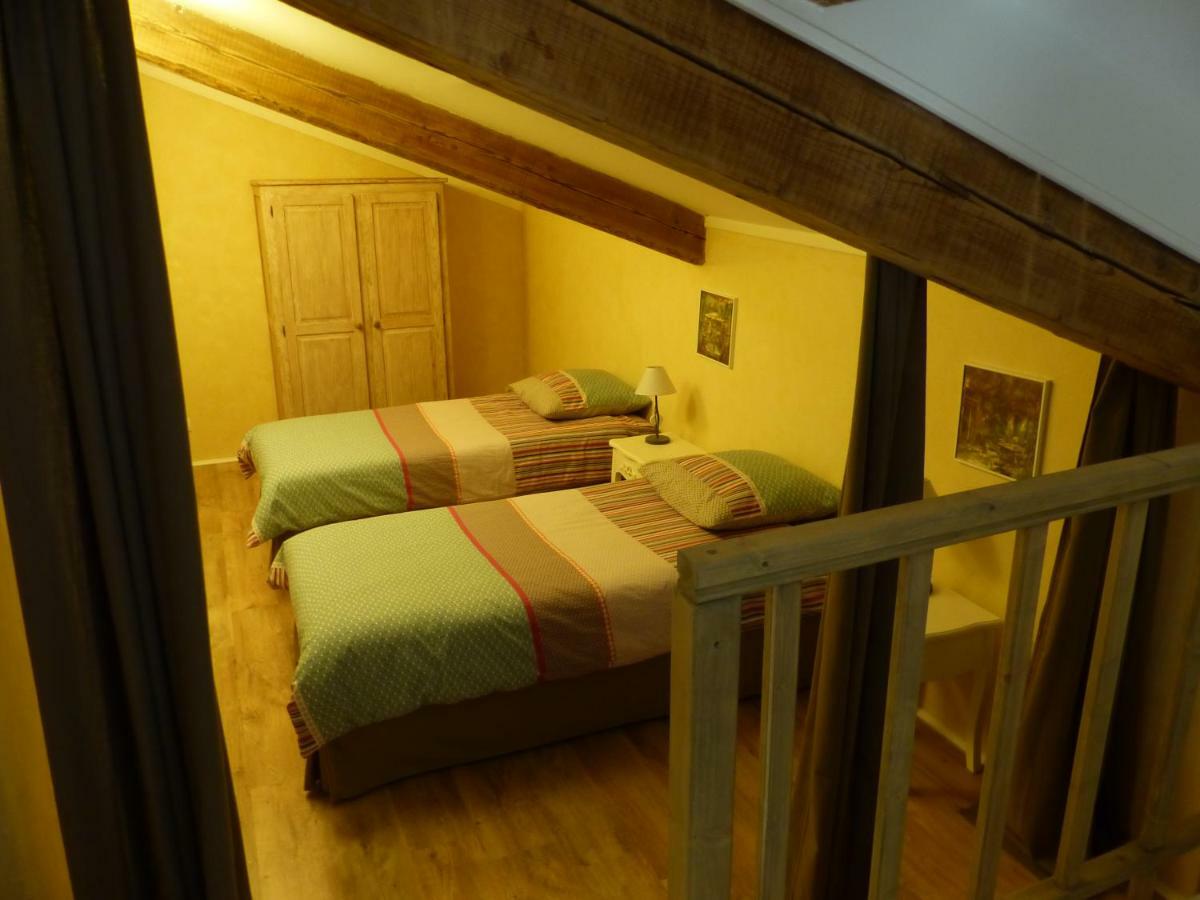 Anneyron Chambre D'Hotes - Le Safran Du Val D'Or מראה חיצוני תמונה